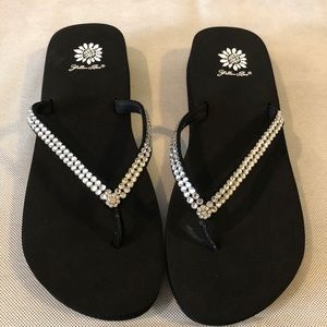 Yellow Box Rhinestone Black flipflop sandals